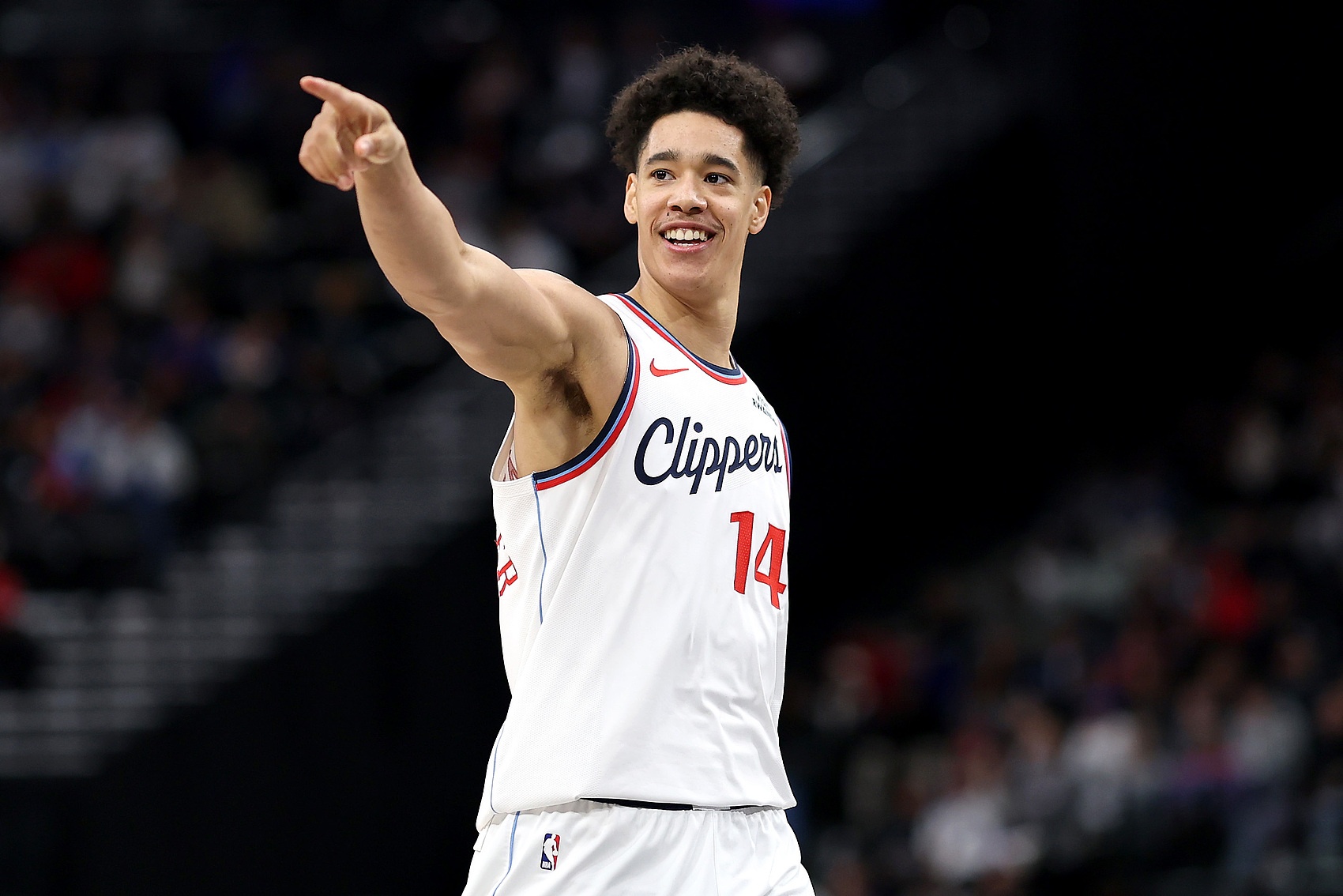 kaiyun sports-卢：尼德豪泽的防守能改变比赛 他接下来需多投篮&amp;多参与挡拆外弹