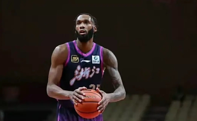 开云平台-CBA最新消息！曝顶级外援加盟辽宁男篮，上海男篮留用弗格